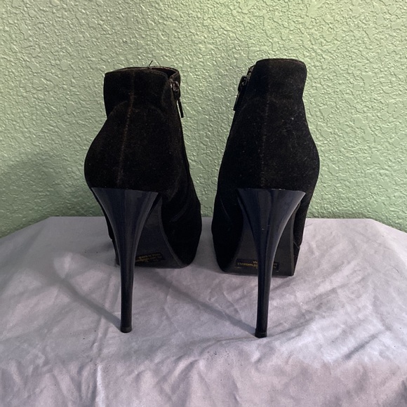 Qupid black peep toe ankle boots - Picture 3 of 6